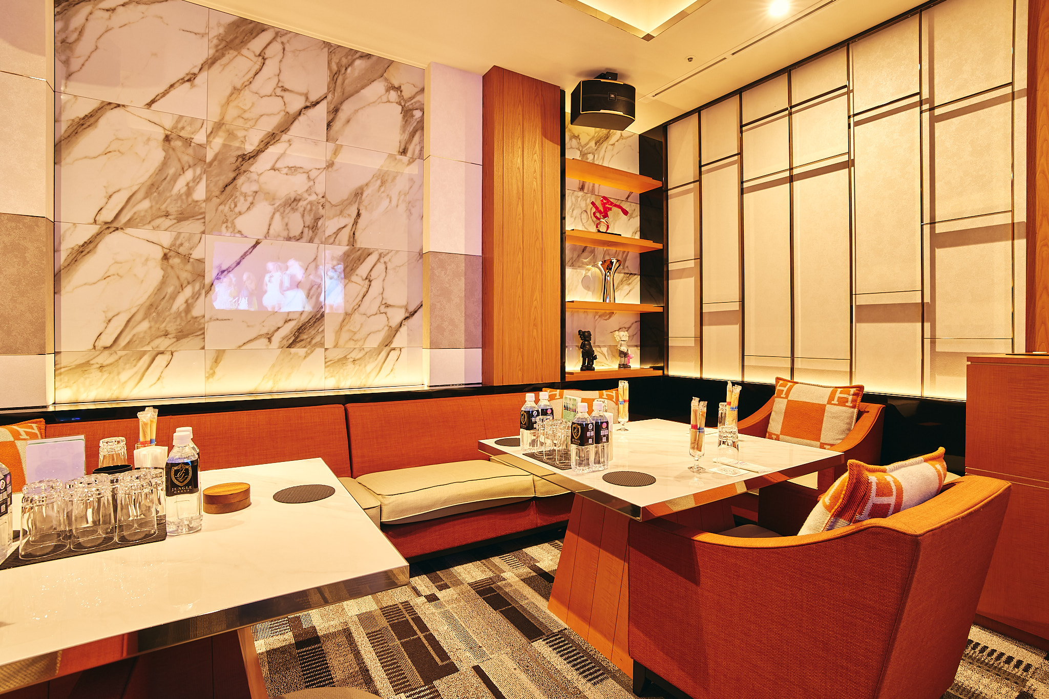 JUNGLE TOKYO 北新地の店内5